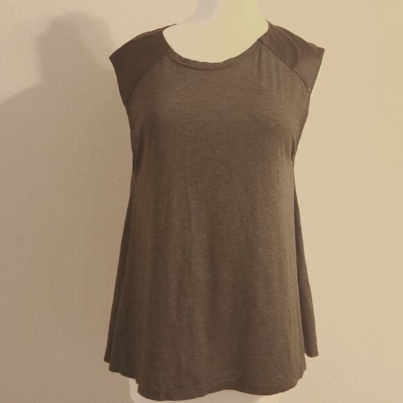 Alice + Olivia top size medium - Picture 1 of 8